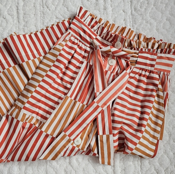 Who What Wear Geometric Coastal Pristine Paper Bag Waist Button Front Midi Skirt - Picture 12 of 12